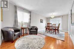 43 BERWICK CRESCENT | Richmond Hill Ontario | Slide Image Thirteen