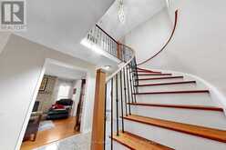 43 BERWICK CRESCENT | Richmond Hill Ontario | Slide Image Eight