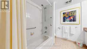 413 - 5 WELDRICK ROAD W | Richmond Hill Ontario | Slide Image Thirty-eight
