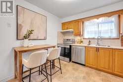 598 BLACK OAK CRESCENT | Waterloo Ontario | Slide Image Twelve