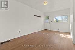 29 BIGGAR AVENUE | Hamilton Ontario | Slide Image Four