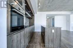4006 - 88 BLUE JAYS WAY | Toronto Ontario | Slide Image Nine