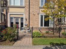 5 - 3175 BOXFORD CRESCENT | Mississauga Ontario | Slide Image Two