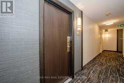2105 - 4205 SHIPP DRIVE | Mississauga Ontario | Slide Image Thirteen
