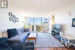 2105 - 4205 SHIPP DRIVE | Mississauga Ontario | Slide Image Seventeen