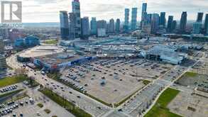 2105 - 4205 SHIPP DRIVE | Mississauga Ontario | Slide Image Four