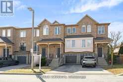 61 - 19 FOXCHASE AVENUE | Vaughan Ontario | Slide Image One