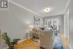 61 - 19 FOXCHASE AVENUE | Vaughan Ontario | Slide Image Nine