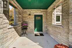 9525 OLD HOMESTEAD ROAD | Georgina Ontario | Slide Image Eleven
