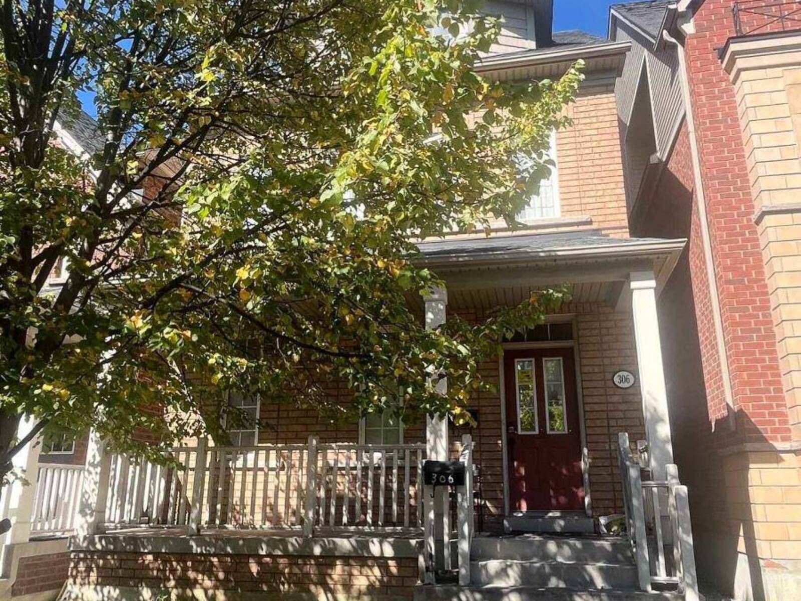 306 COOK ROAD, Toronto, Ontario M3J 0C2