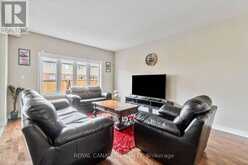 92 BETHUNE AVENUE | Hamilton Ontario | Slide Image Eleven