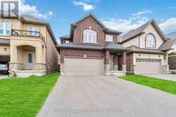 92 BETHUNE AVENUE | Hamilton Ontario | Slide Image Two