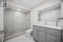 5566 BROADPATH GATE | Mississauga Ontario | Slide Image Thirty-three