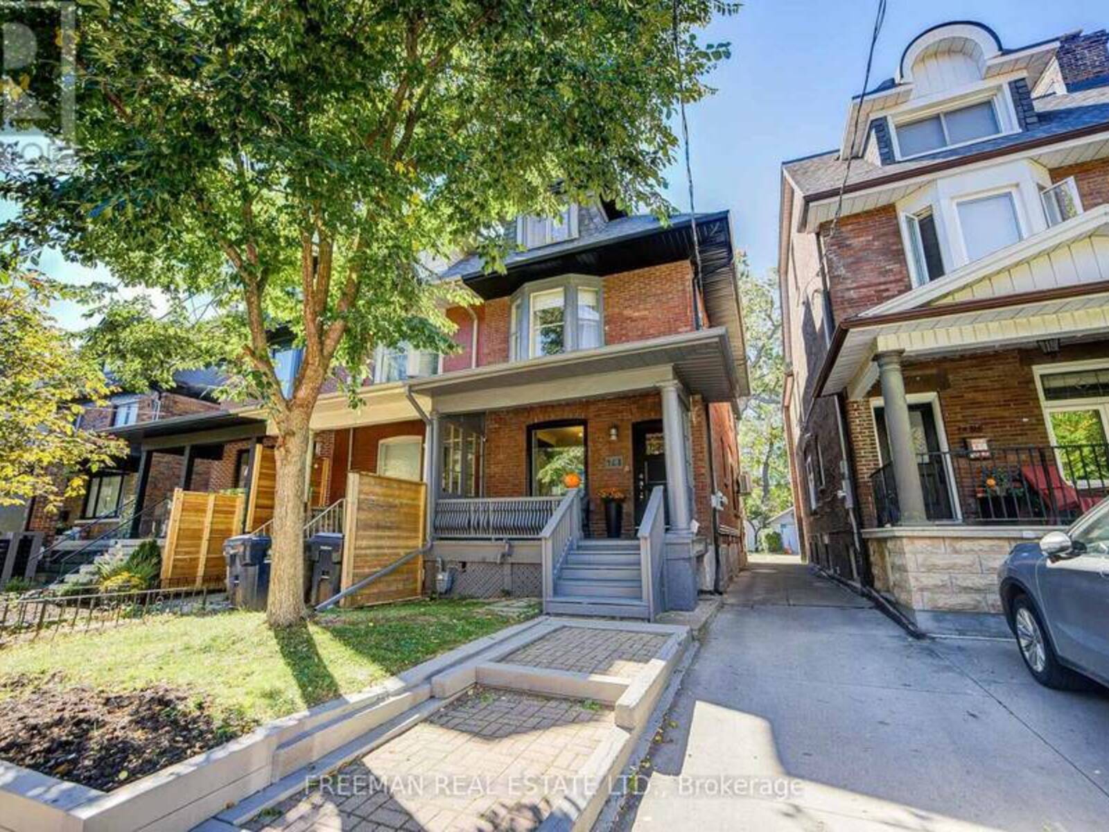 468 MARKHAM STREET, Toronto, Ontario M6G 2L3