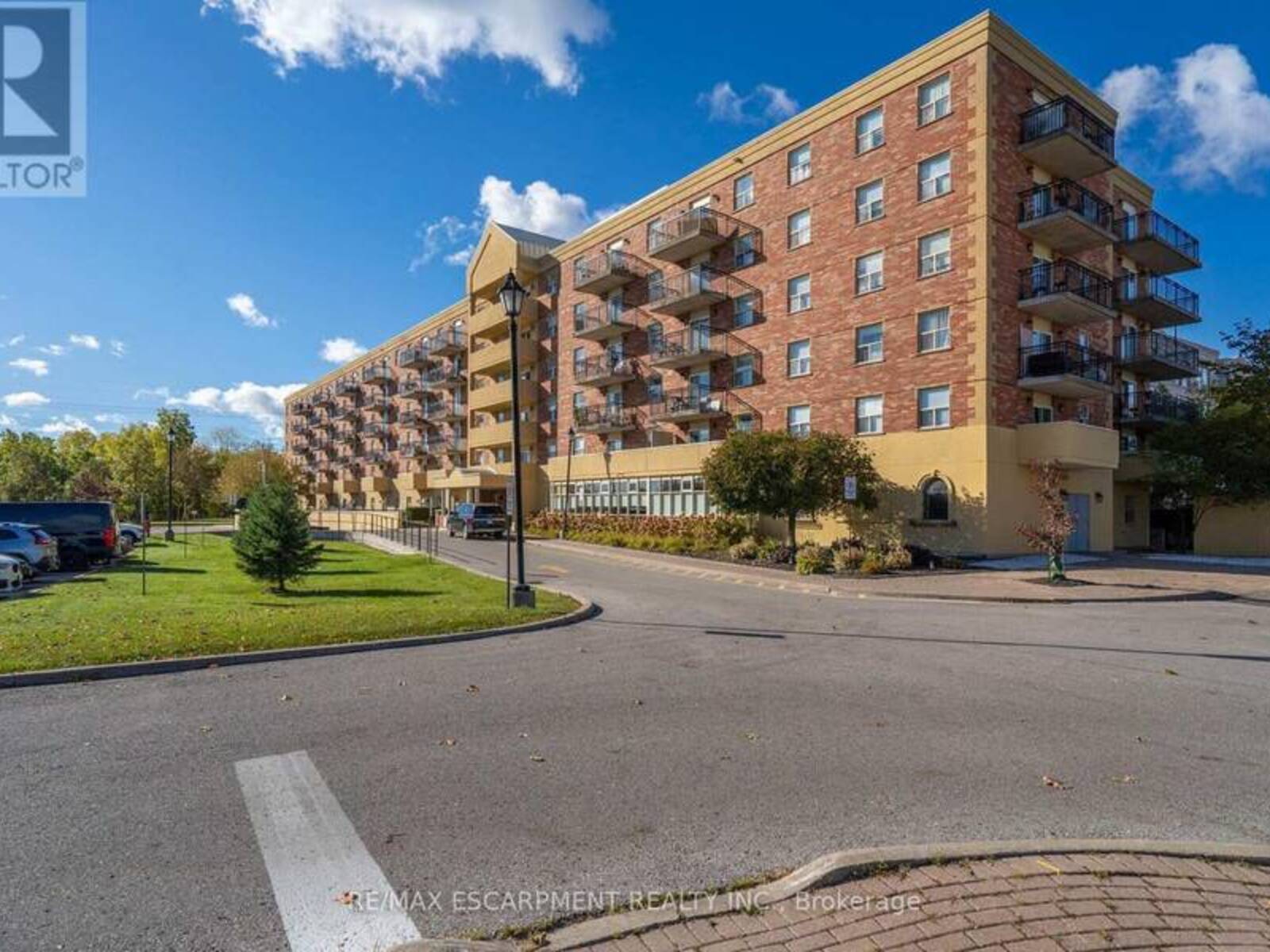 223 - 7373 MARTINGROVE ROAD, Vaughan, Ontario L4L 9K1