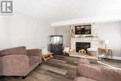 19 MOORE PLACE | Barrie Ontario | Slide Image Eleven