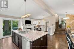 617 SCENIC DRIVE | Hamilton Ontario | Slide Image Ten