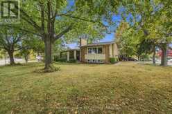 617 SCENIC DRIVE | Hamilton Ontario | Slide Image Two
