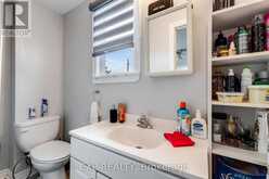 241 GRAND AVENUE E | Chatham Ontario | Slide Image Twelve