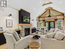 1072 XAVIER STREET | Gravenhurst Ontario | Slide Image Two