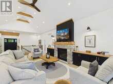 1072 XAVIER STREET | Gravenhurst Ontario | Slide Image Nine