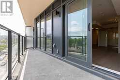 605 - 8 MANOR ROAD W | Toronto Ontario | Slide Image Thirty-two