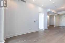 605 - 8 MANOR ROAD W | Toronto Ontario | Slide Image Four