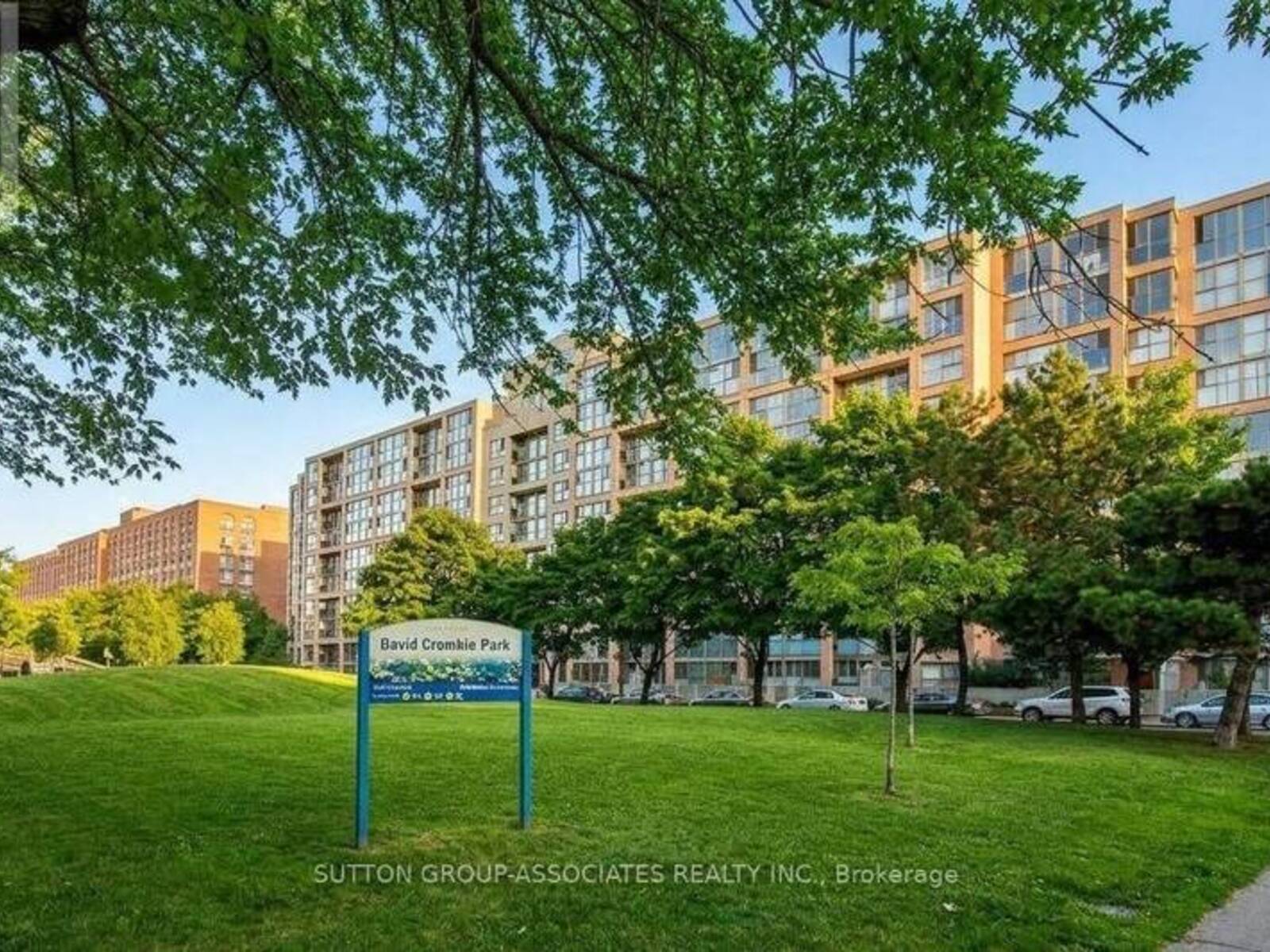 501 - 65 SCADDING AVENUE, Toronto, Ontario M5A 4L1