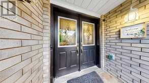 90 BEDELL CRESCENT | Whitby Ontario | Slide Image Three