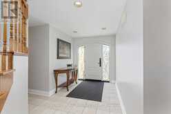 76 RIVERGLEN DRIVE | Georgina Ontario | Slide Image Six