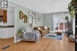 9 VINE STREET | Barrie Ontario | Slide Image Eight