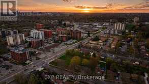 180 COMMISSIONERS ROAD W | London Ontario | Slide Image Nine