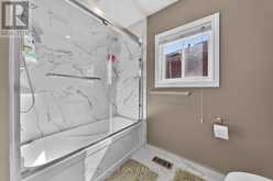 2015 VALEWOOD COURT | Oshawa Ontario | Slide Image Thirty-five