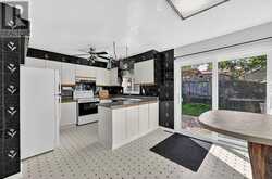 38 TRILLIUM CRESCENT | Barrie Ontario | Slide Image Eight