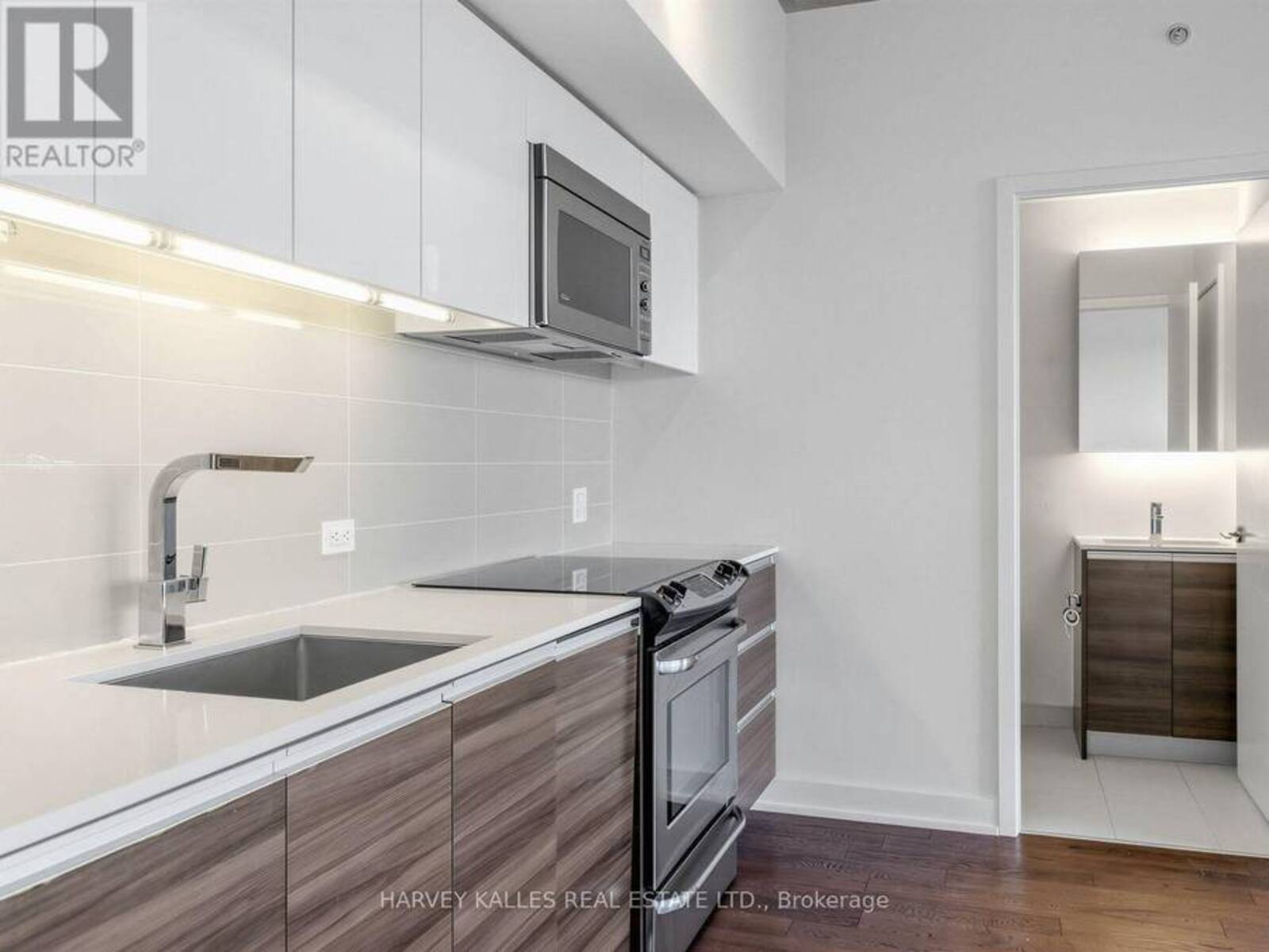 1114 - 1190 DUNDAS STREET E, Toronto, Ontario M4M 1S3
