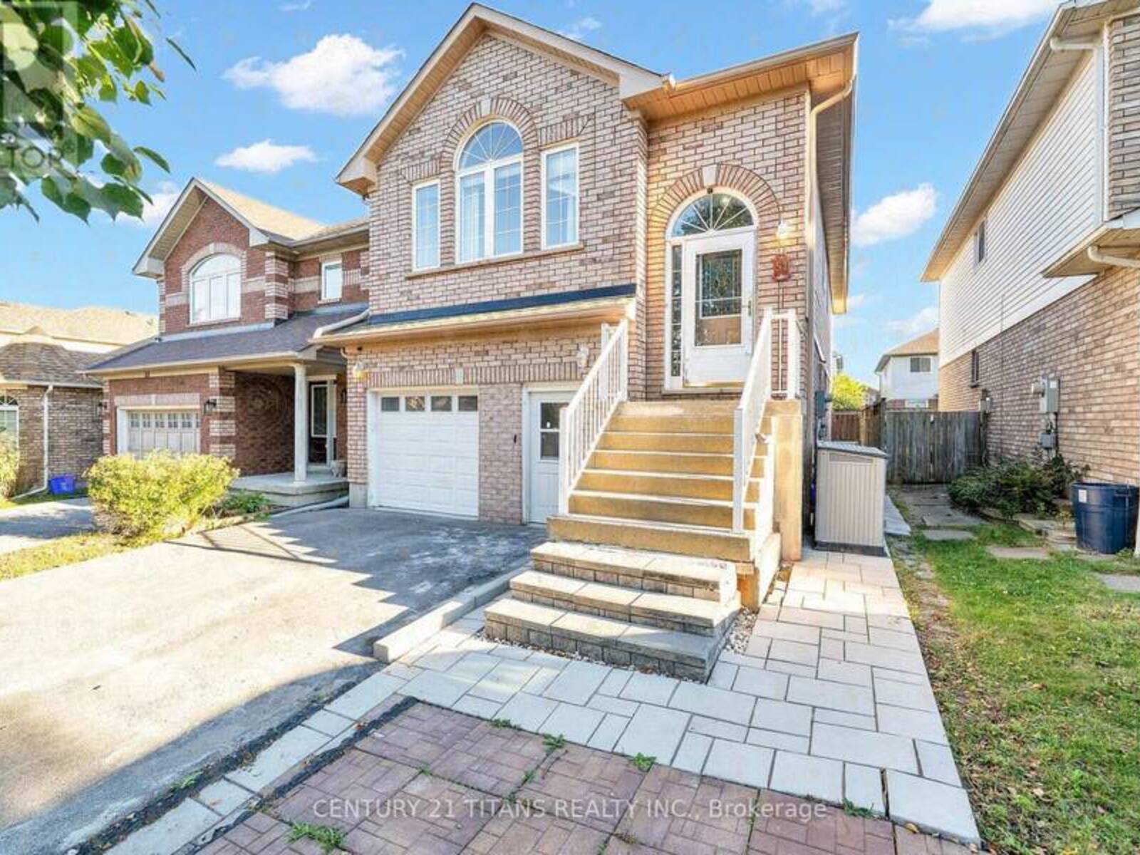 51 MARCHWOOD CRESCENT, Clarington, Ontario L1C 5K5