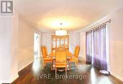 612 ELGIN MILLS ROAD W | Richmond Hill Ontario | Slide Image Twelve