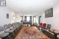612 ELGIN MILLS ROAD W | Richmond Hill Ontario | Slide Image Thirteen