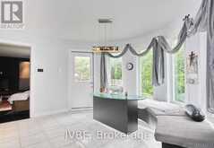 612 ELGIN MILLS ROAD W | Richmond Hill Ontario | Slide Image Fifteen