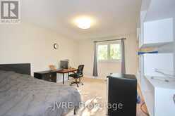 612 ELGIN MILLS ROAD W | Richmond Hill Ontario | Slide Image Thirty-three