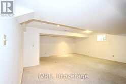 612 ELGIN MILLS ROAD W | Richmond Hill Ontario | Slide Image Forty-three