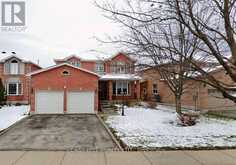 35 RAQUEL STREET | Barrie Ontario | Slide Image Two