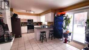 35 RAQUEL STREET | Barrie Ontario | Slide Image Seven