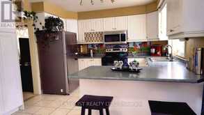 35 RAQUEL STREET | Barrie Ontario | Slide Image Eight