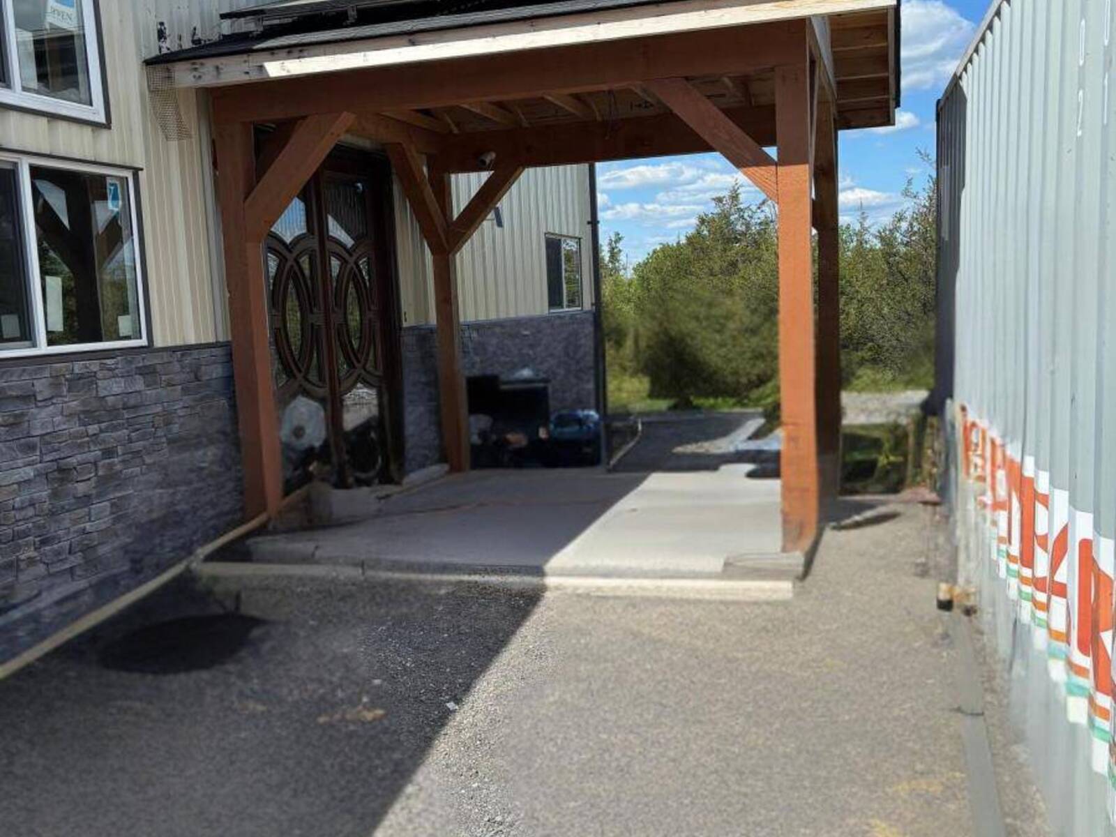15 WALLICK DRIVE, Campbellford, Ontario K0L 1L0