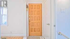 11 PINE AVENUE N | Mississauga Ontario | Slide Image Eight
