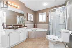 1248 NORTH WENIGE DRIVE | London Ontario | Slide Image Sixteen
