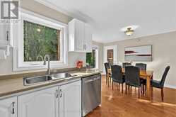 434 LAVAS ROAD | Newmarket Ontario | Slide Image Twelve