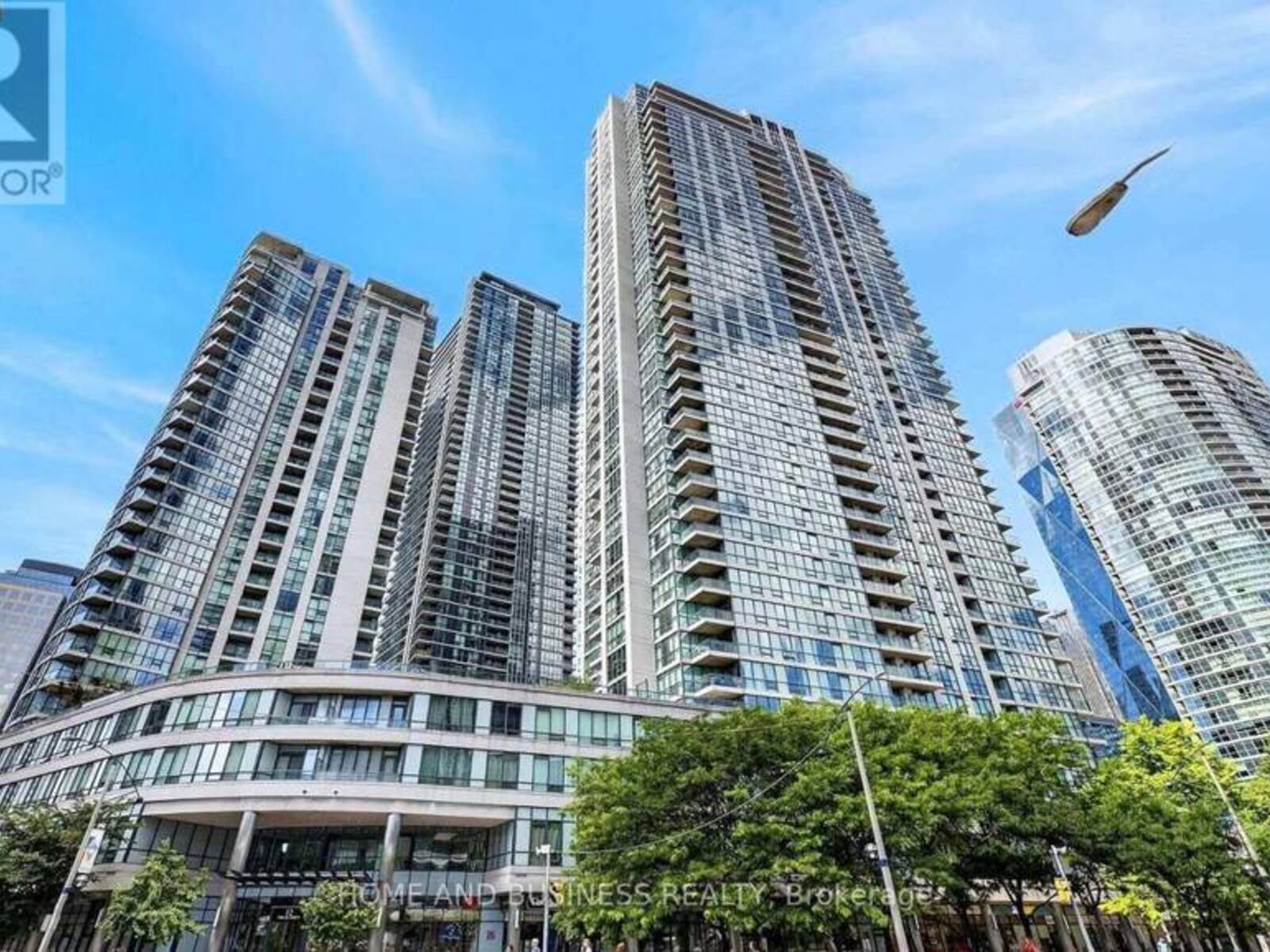 1505 - 12 YONGE STREET, Toronto, Ontario M5E 1Z9