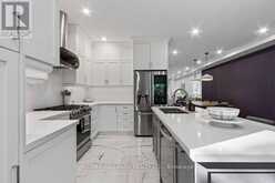 281 WARDEN AVENUE | Toronto Ontario | Slide Image Fifteen
